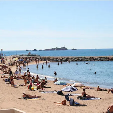 D'une A Avec Wifi A 300 M De La Plage *